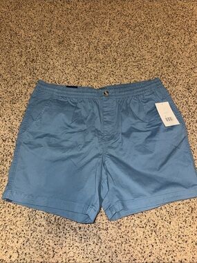 crown & ivy Men's Sky Blue Flat Front Casual Shorts